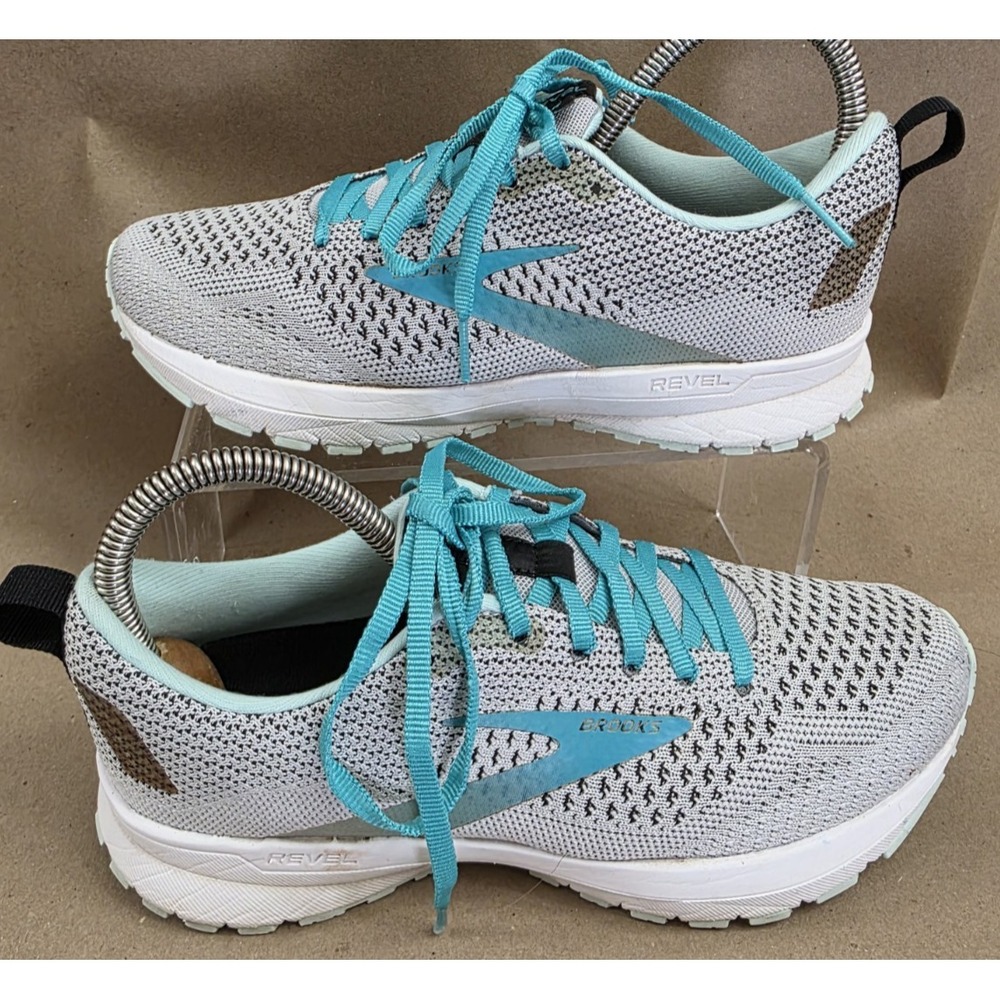 Brooks (Sz 7 B Medium) Revel 4 Women's Running Shoes Gray Aqua